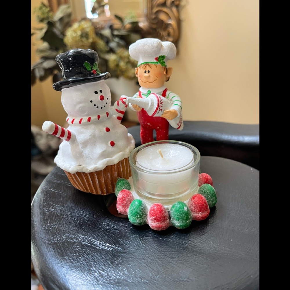Vintage Yankee Candle Retired Santa's 'Lil Helpers Elf Snowman NEW Tea Light